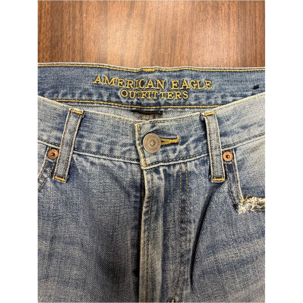 American Eagle Outfitters Men’s Light Wash Relaxed Jeans Size 34” x 34” - Picture 4 of 16